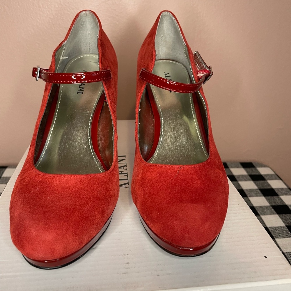 Alfani red heels - Picture 12 of 12